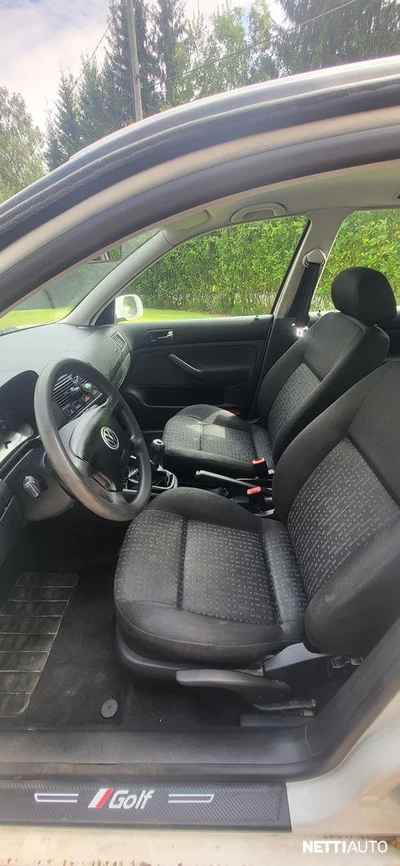Volkswagen Golf 1.4 2002, kuva 5/7