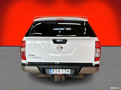 Nissan Navara 2016, photo 7/32