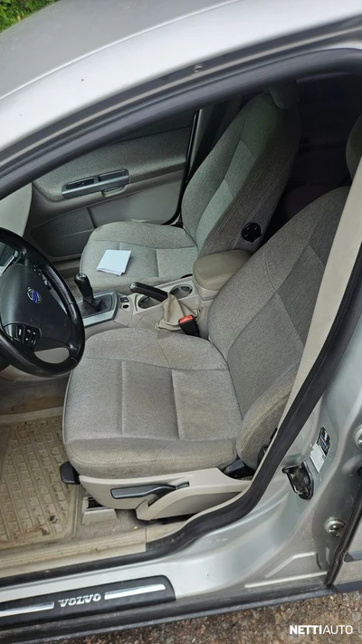 Volvo S40 2005, kuva 7/12