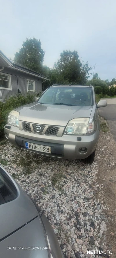 Nissan X-Trail 2006, kuva 1/6