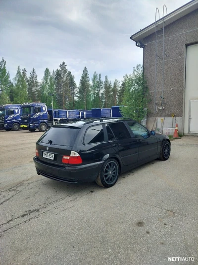 BMW 330 2003, photo 4/12