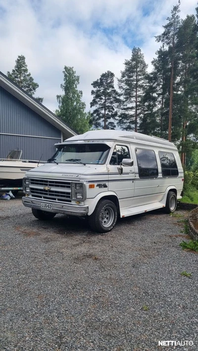Chevrolet Chevy Van 1995, kuva 7/14
