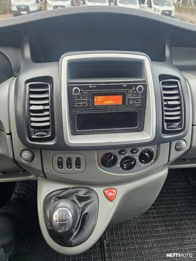 Opel Vivaro 2014, photo 5/13