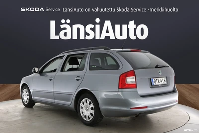 Skoda Octavia 2012, photo 7/46