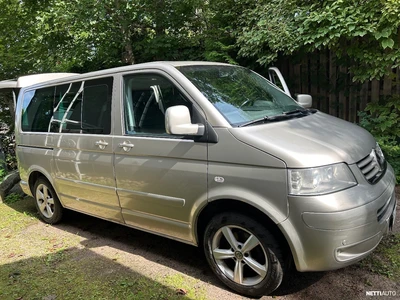 Volkswagen Multivan 2005, kuva 2/8