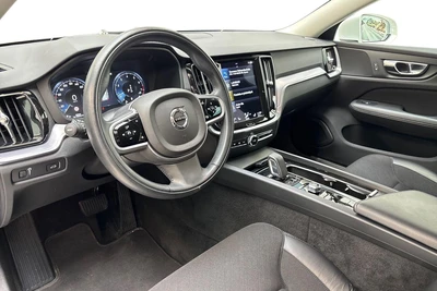 Volvo V60 B3 MHEV Business aut 2021, photo 6/31