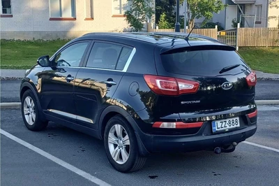 Kia Sportage 2,0 AWD EX 2012, photo 3/4