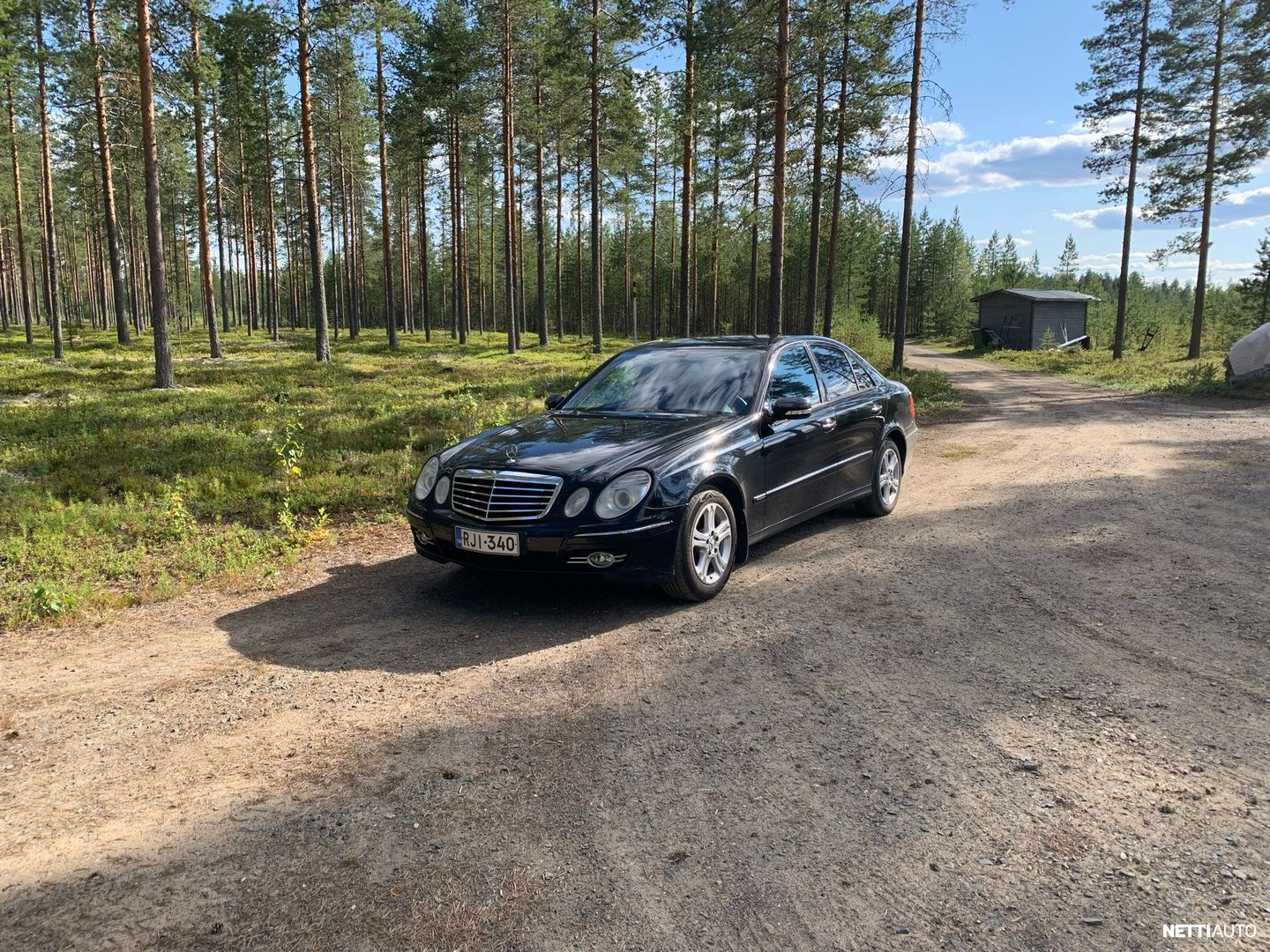 Mercedes-Benz E