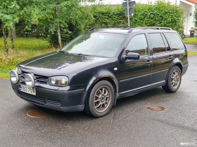 Volkswagen Golf 2003, kuva 1/13