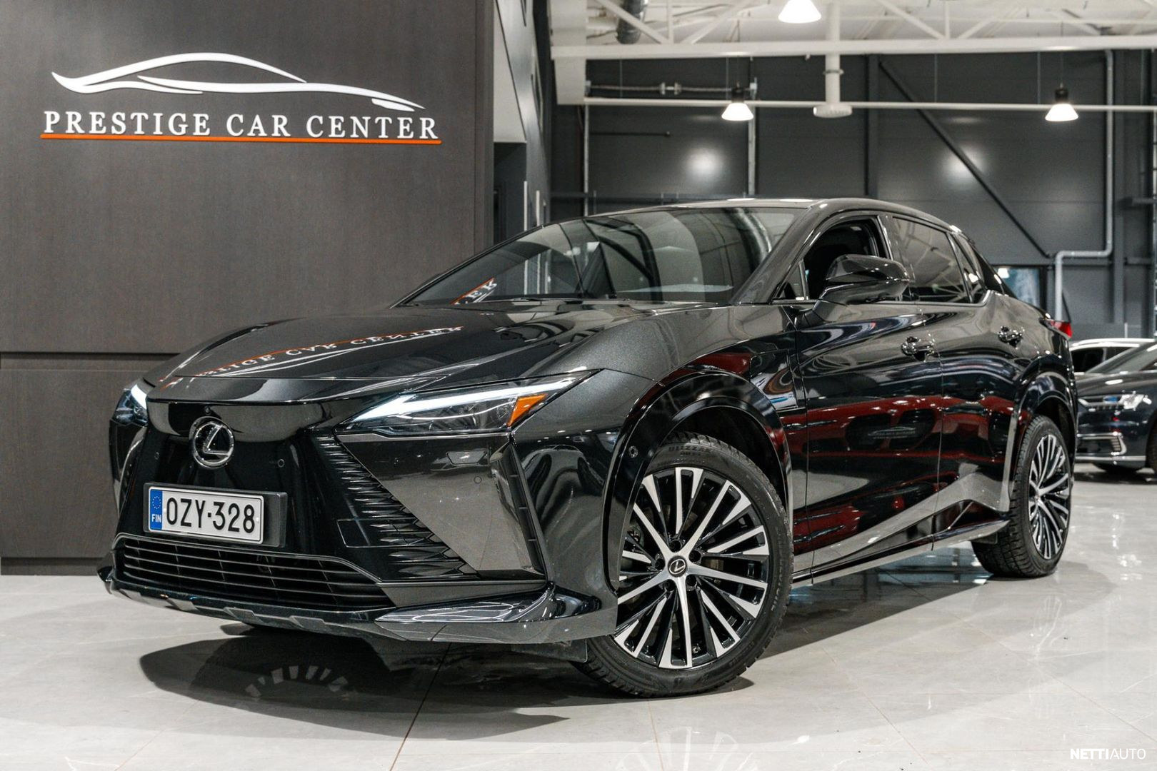 Lexus RZ