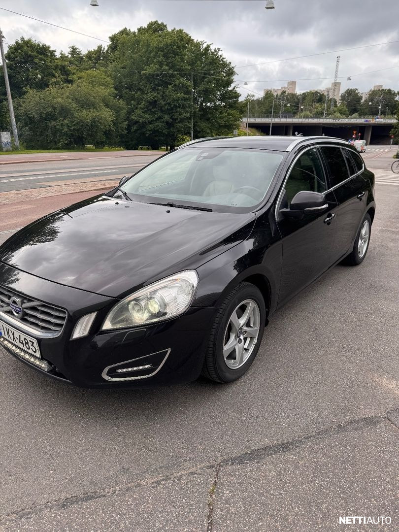 Volvo V60 2013, kuva 1/24