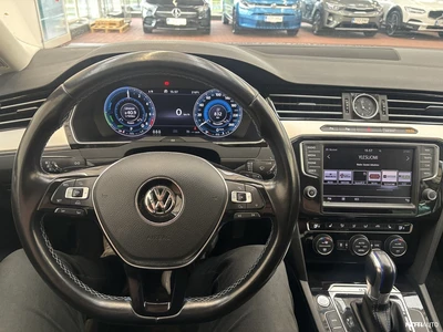 Volkswagen Passat 2015, kuva 7/10