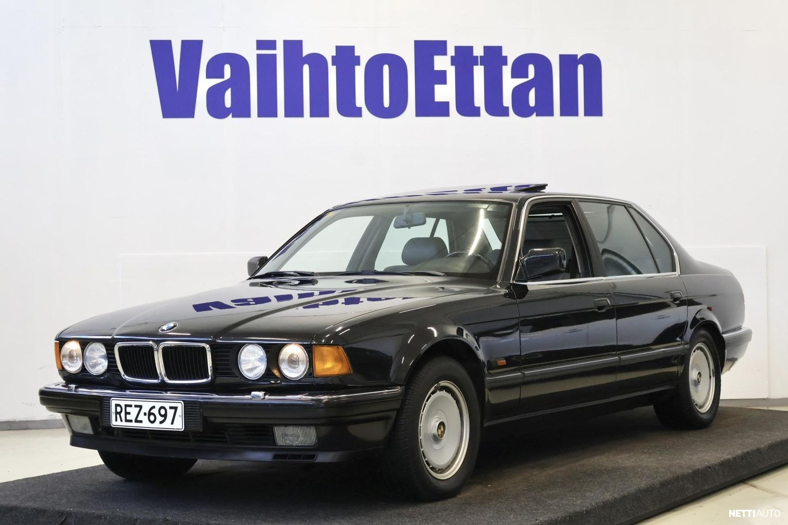 BMW 750