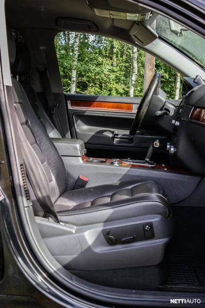 Volkswagen Touareg 2003, kuva 7/22