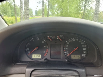 Volkswagen Passat 1999, kuva 4/5