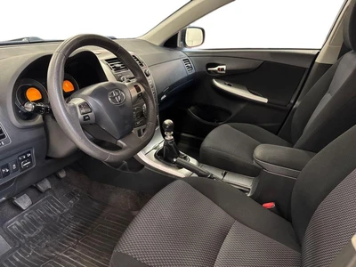Toyota Corolla 2012, kuva 7/32