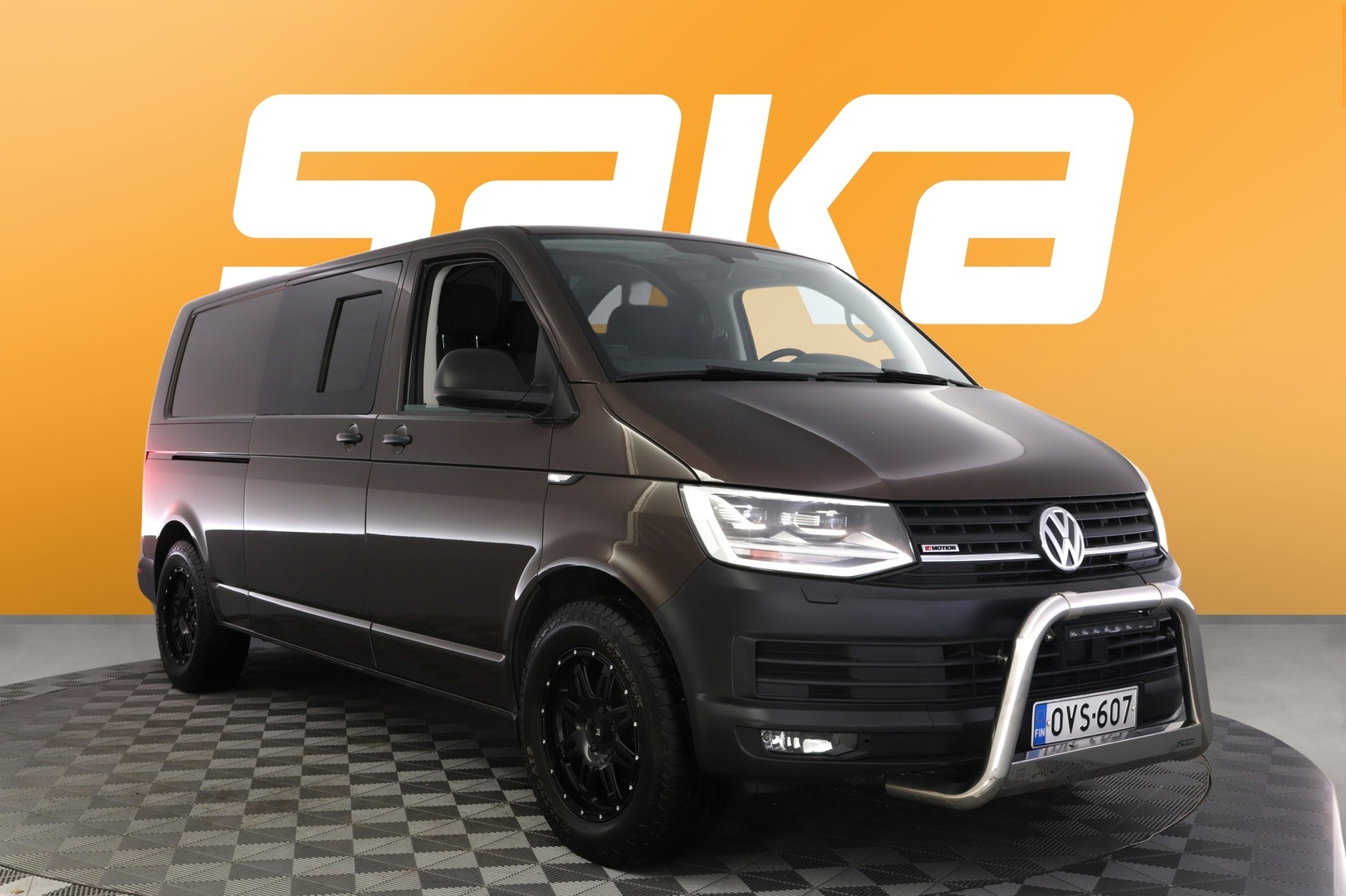 Volkswagen Transporter umpipakettiauto pitkä 2,0 TDI 110 kW 4Motion DSG