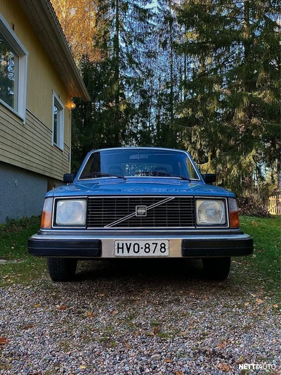 Volvo 240 Museoauto 1979, kuva 1/9