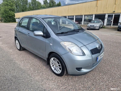 Toyota Yaris 2006, photo 4/7