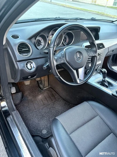 Mercedes-Benz C 2012, kuva 7/16
