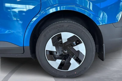 Ford Tourneo Courier 2026, photo 6/23