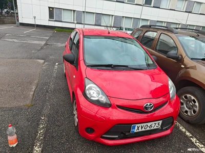 Toyota Aygo 1,0 VVT-i Active 5ov 2014, kuva 2/10