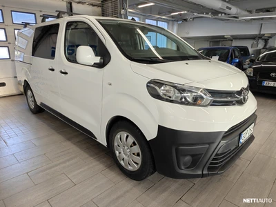 Toyota Proace 2018, photo 2/11
