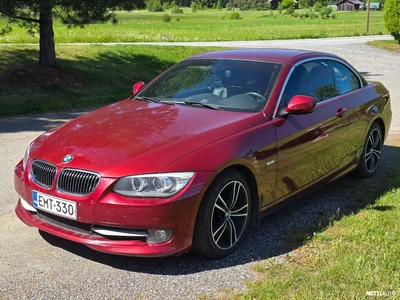 BMW 330 E93 2013, photo 2/10