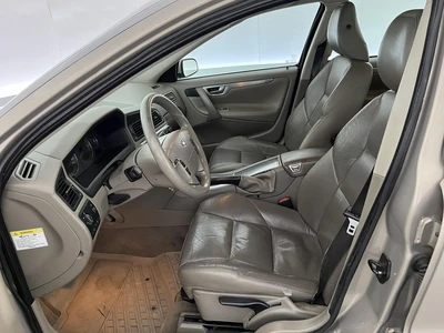 Volvo V70 D5 120kw AWD man "Facelift" 2005, kuva 3/10