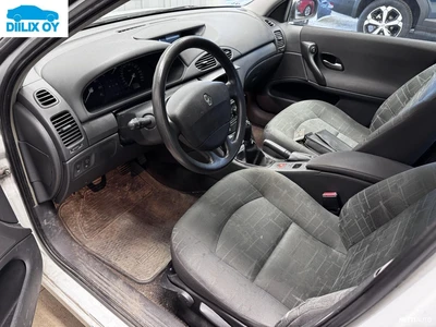 Renault Laguna Suomiauto 2005, kuva 3/5