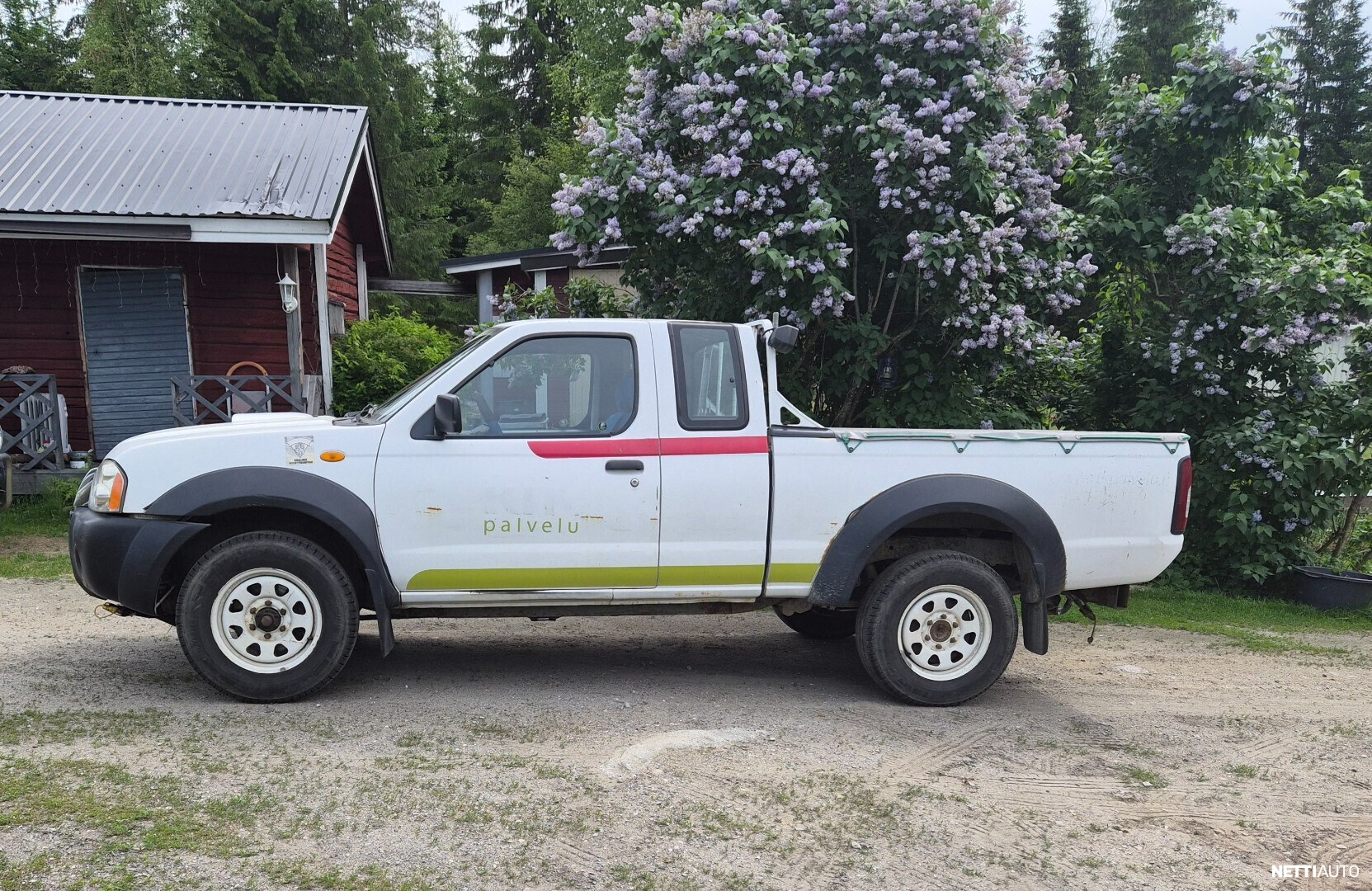 Nissan Pickup