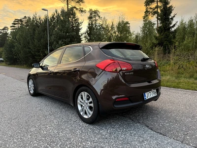 Kia Ceed Siistikuntoinen 2013, photo 7/10