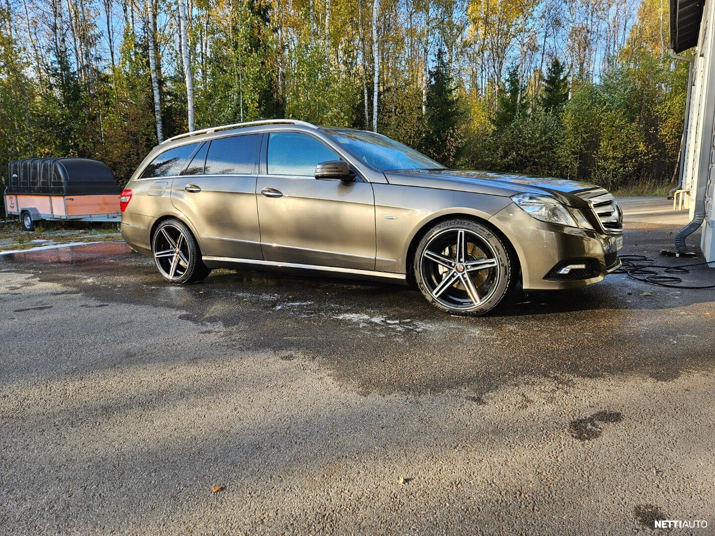 Mercedes-Benz E