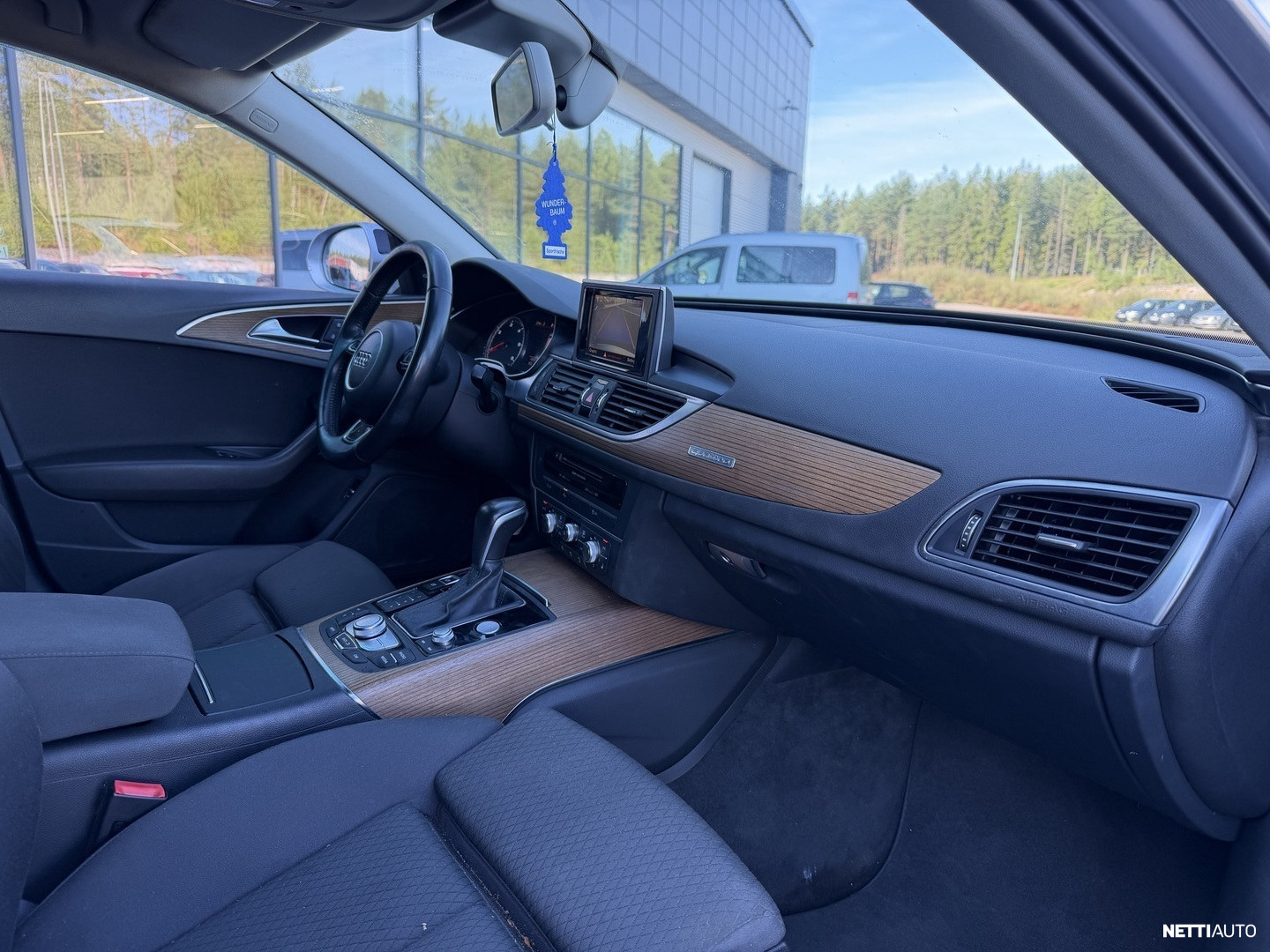 Audi A6 2015, photo 7/25