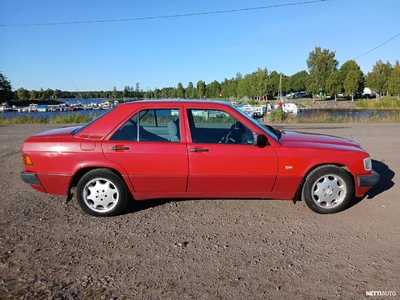 Mercedes-Benz 190 1991, kuva 3/24