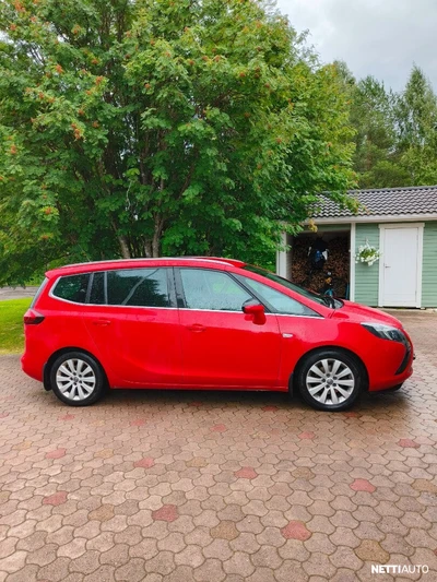 Opel Zafira Tourer 2015, photo 3/20
