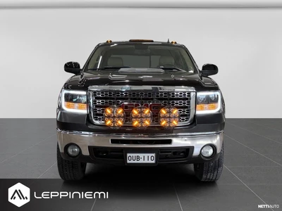 GMC Sierra 2500HD Denali 4WD Crew Cab 2010, photo 2/12