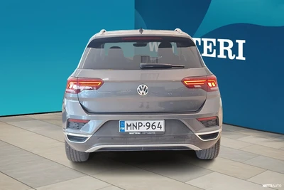 Volkswagen T-Roc 2018, photo 6/27