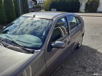 Renault Megane 2002, kuva 7/23