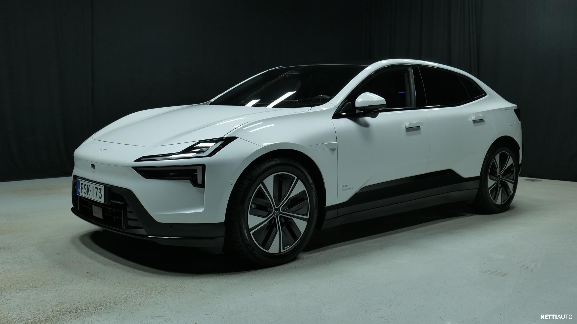 Polestar 4