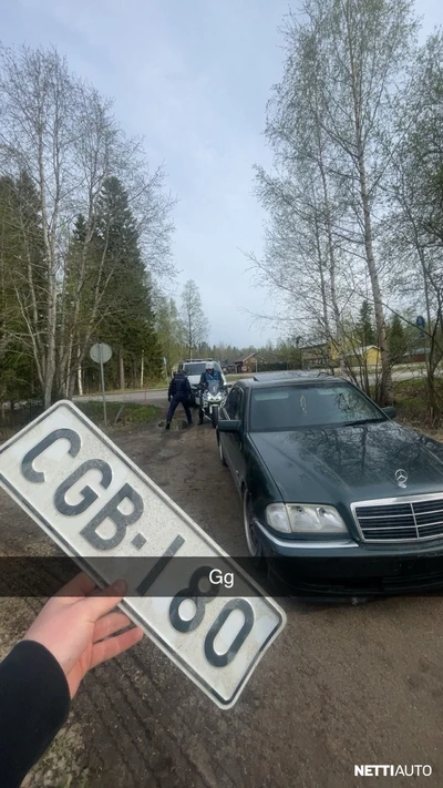 Mercedes-Benz C 1998, kuva 3/8