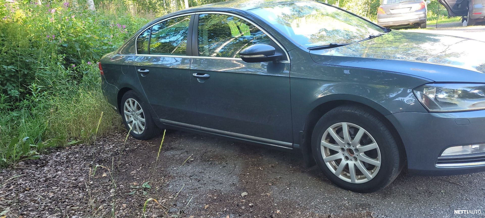 Volkswagen Passat 2012, photo 3/19