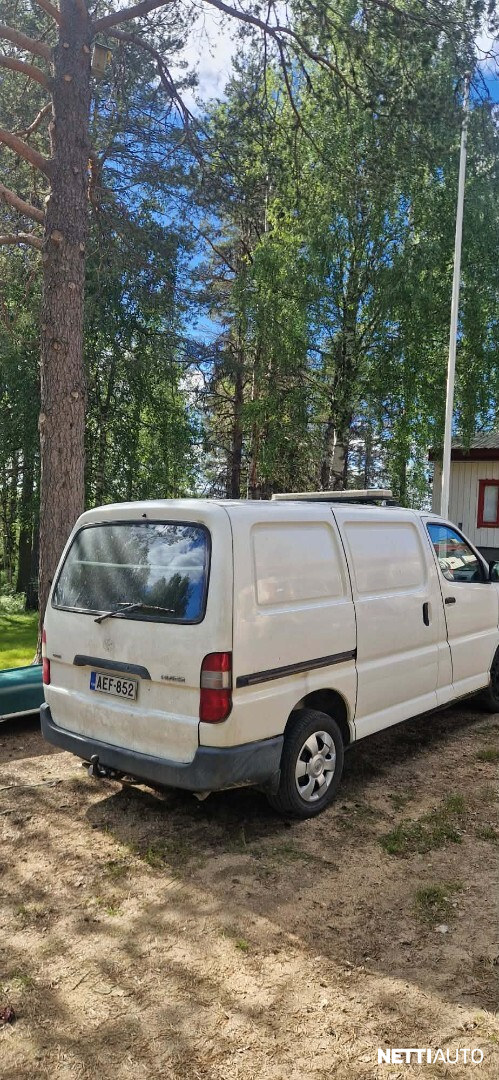 Toyota Hiace