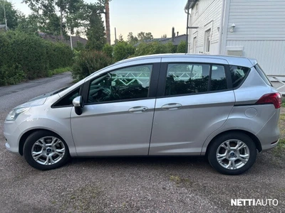 Ford B-Max 1,0 EcoBoost 100hv 5-ovinen 2013, kuva 2/10