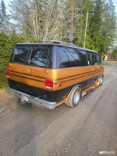 Chevrolet Chevy Van 1989, photo 5/15