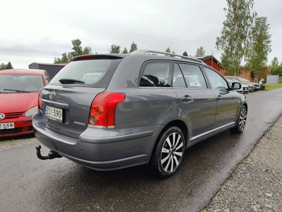Toyota Avensis 2006, kuva 3/12
