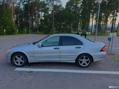 Mercedes-Benz C 2004, photo 6/15