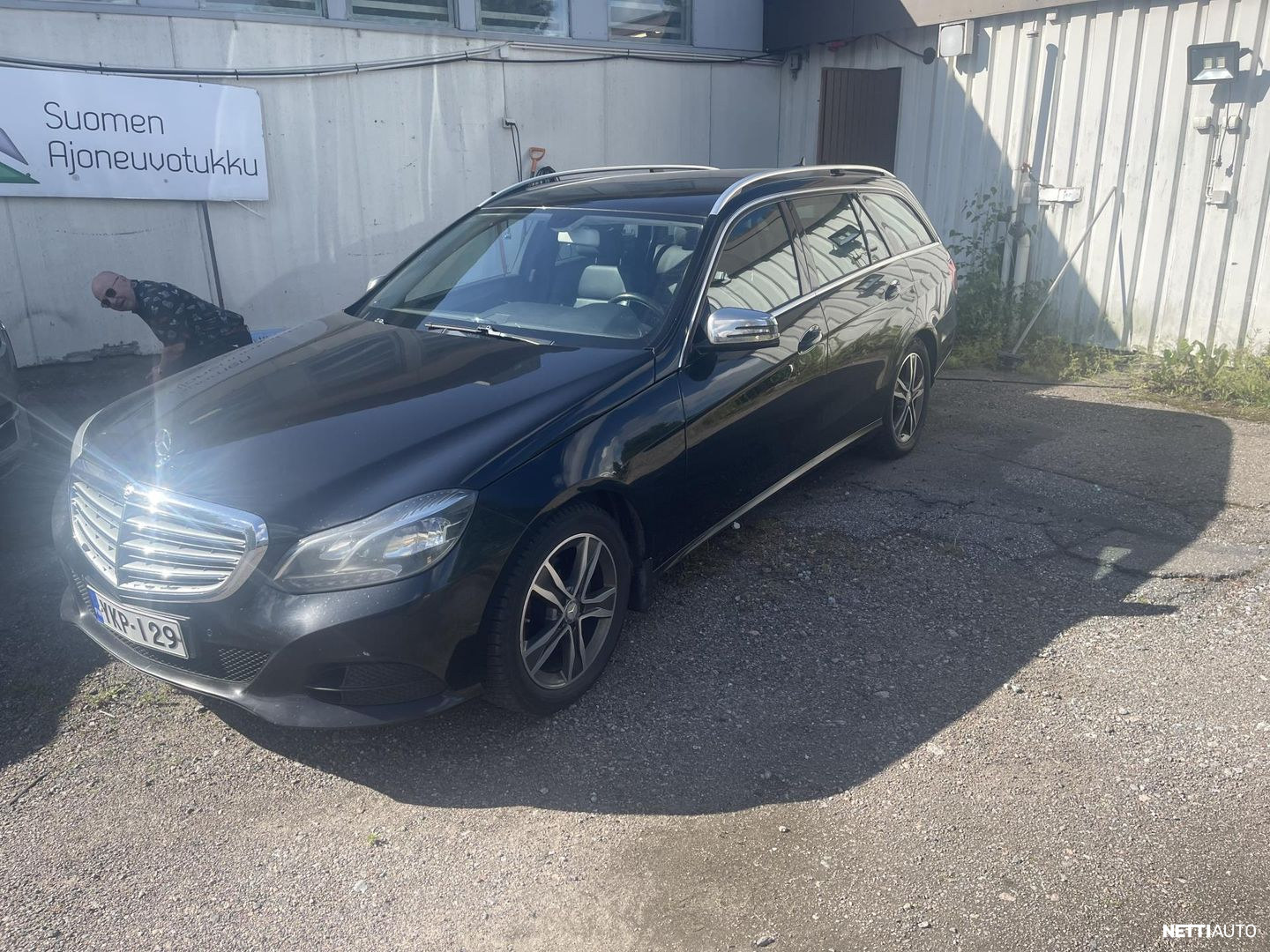 Mercedes-Benz E