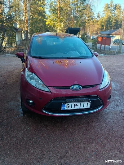 Ford Fiesta 2009, photo 7/21