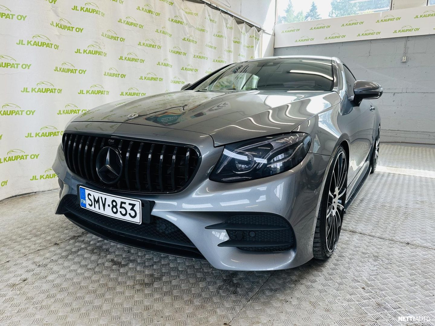 Mercedes-Benz E